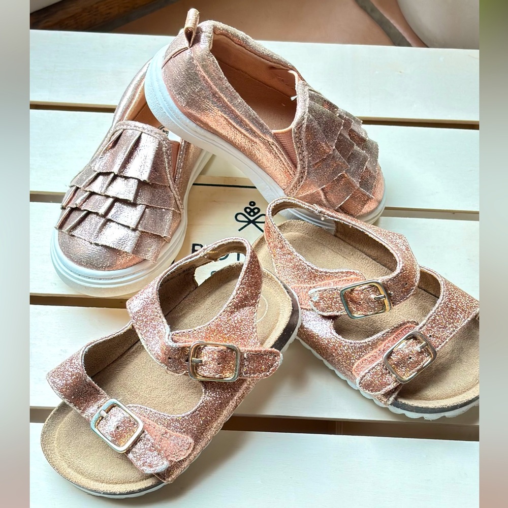 Girls Bundle of 2 Shoes -Size 4T